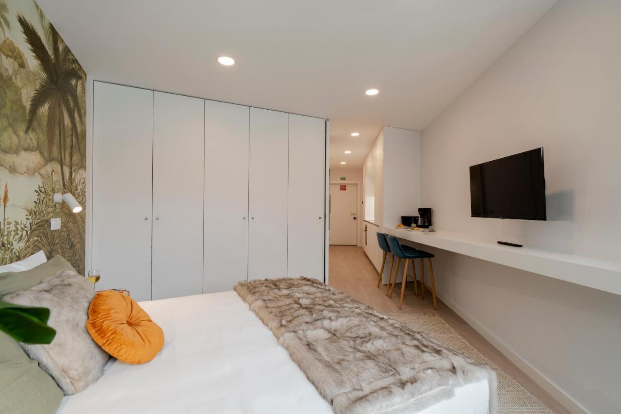 Cine Park Residences By An Island Apart フンシャル エクステリア 写真