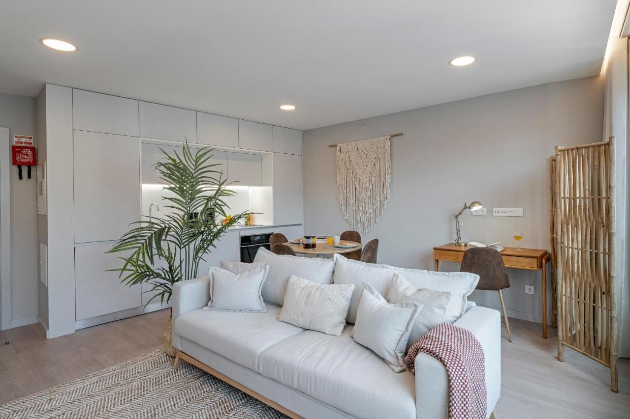 Cine Park Residences By An Island Apart フンシャル エクステリア 写真