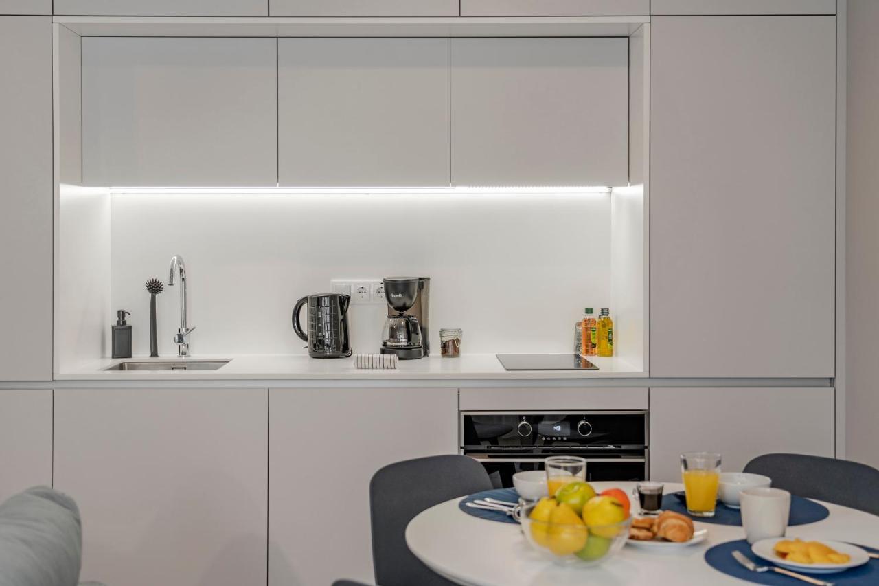Cine Park Residences By An Island Apart フンシャル エクステリア 写真