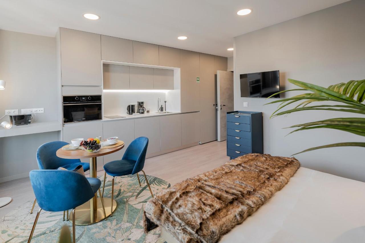 Cine Park Residences By An Island Apart フンシャル エクステリア 写真