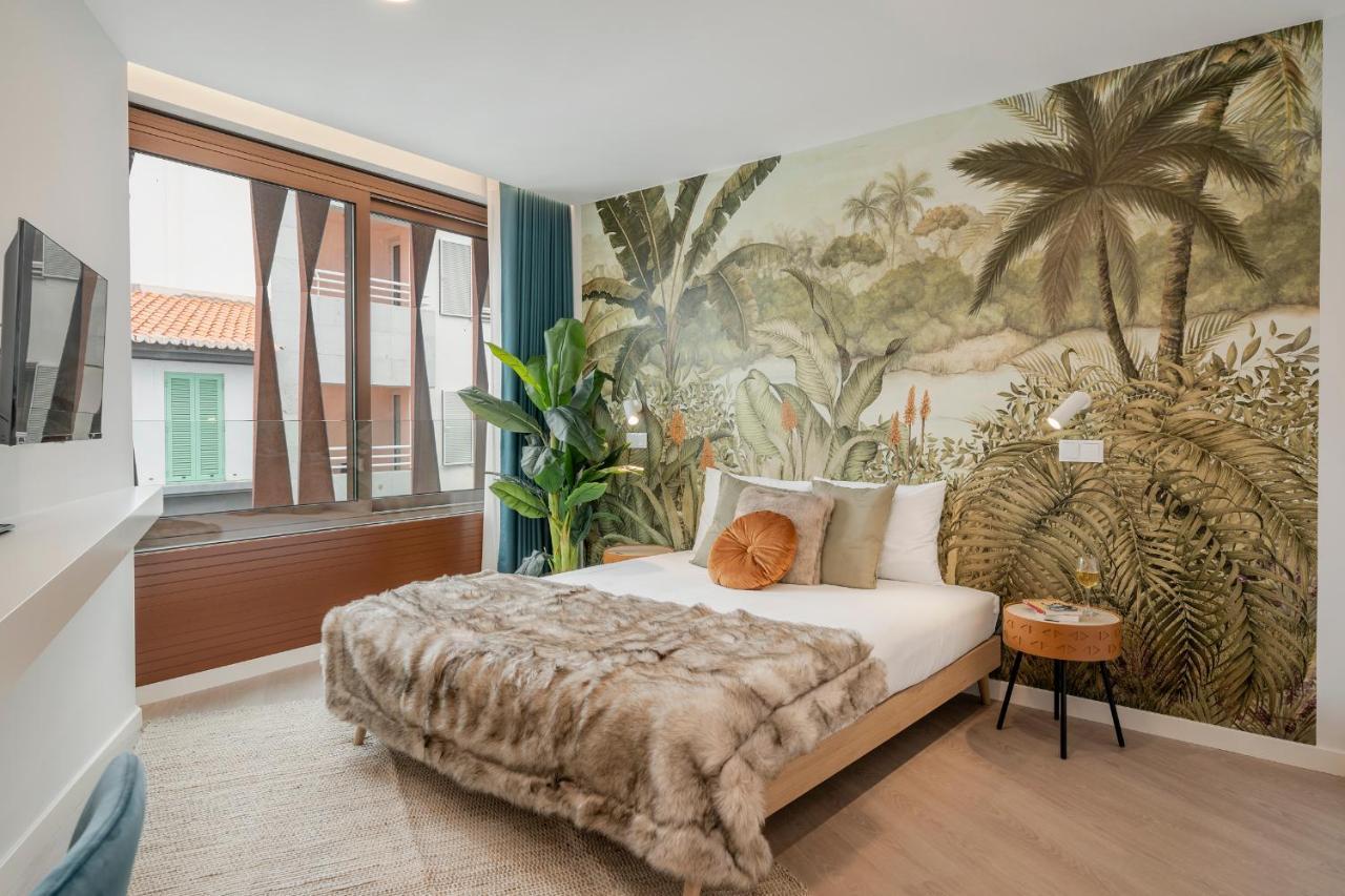 Cine Park Residences By An Island Apart フンシャル エクステリア 写真